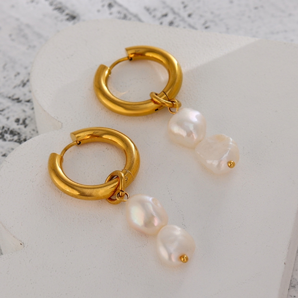 Charm Dangle Pearls Hoop Earrings - Picture 2 of 6